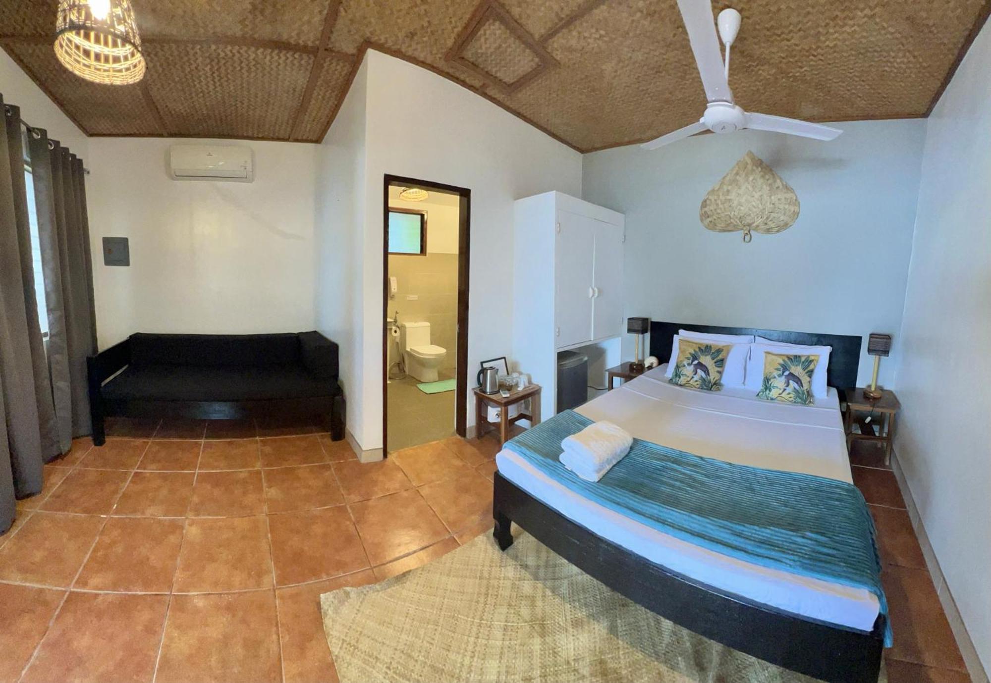 Golden Monkey Beach Hotel Ел Нидо Екстериор снимка